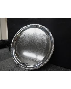 14" Round Plain Chrome Tray